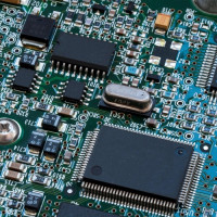 Автоматизований монтаж друкованих плат