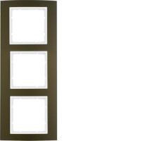 Рамка 3Х коричнева/пол.білизна B.3