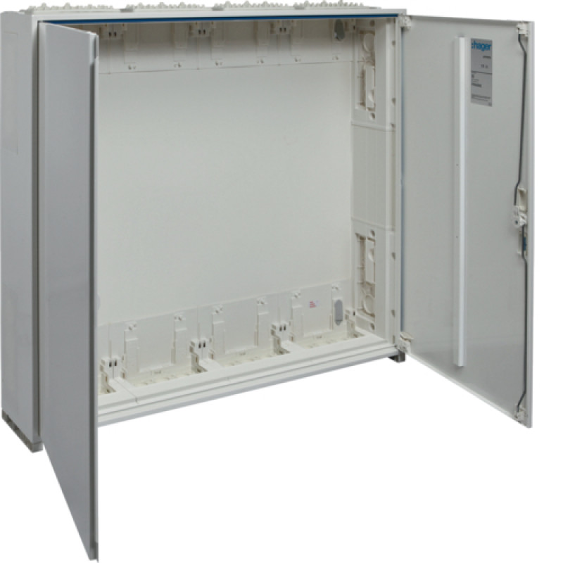 Щит Univers IP44/II 950x1050x205, 4 секції